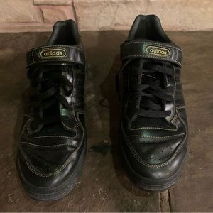 Adidas Men's Black on Black Velcro + Lace-Up Sneakers Size 12